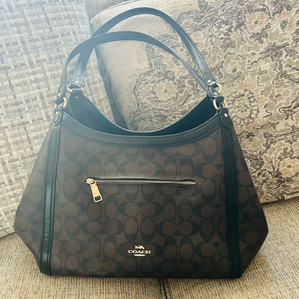 Coach shoulder bag